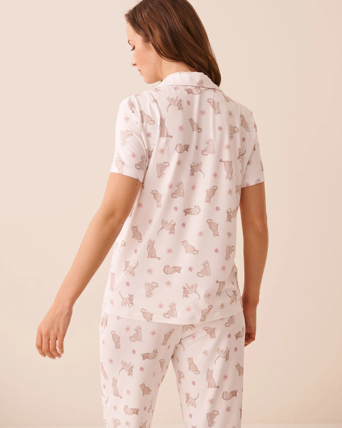 La Vie en Rose Snow White Bengal Women Bengal Cat Print Super Soft Short Sleeve Button-Down Shirt SKU: 40100877_P10637 Image 02