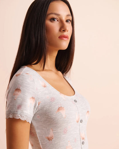 La Vie en Rose Belgium Block Printed Mix Women Chicken Print Lace-Trim Soft Knit Short Sleeve T-Shirt SKU: 40100895_P30166 Image 05