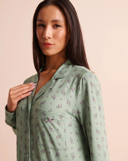 La Vie en Rose Green Milieu Flowers Women Floral Bouquet Print Super Soft Long Sleeve Button-Down Shirt SKU: 40100901_P30165 Image 03