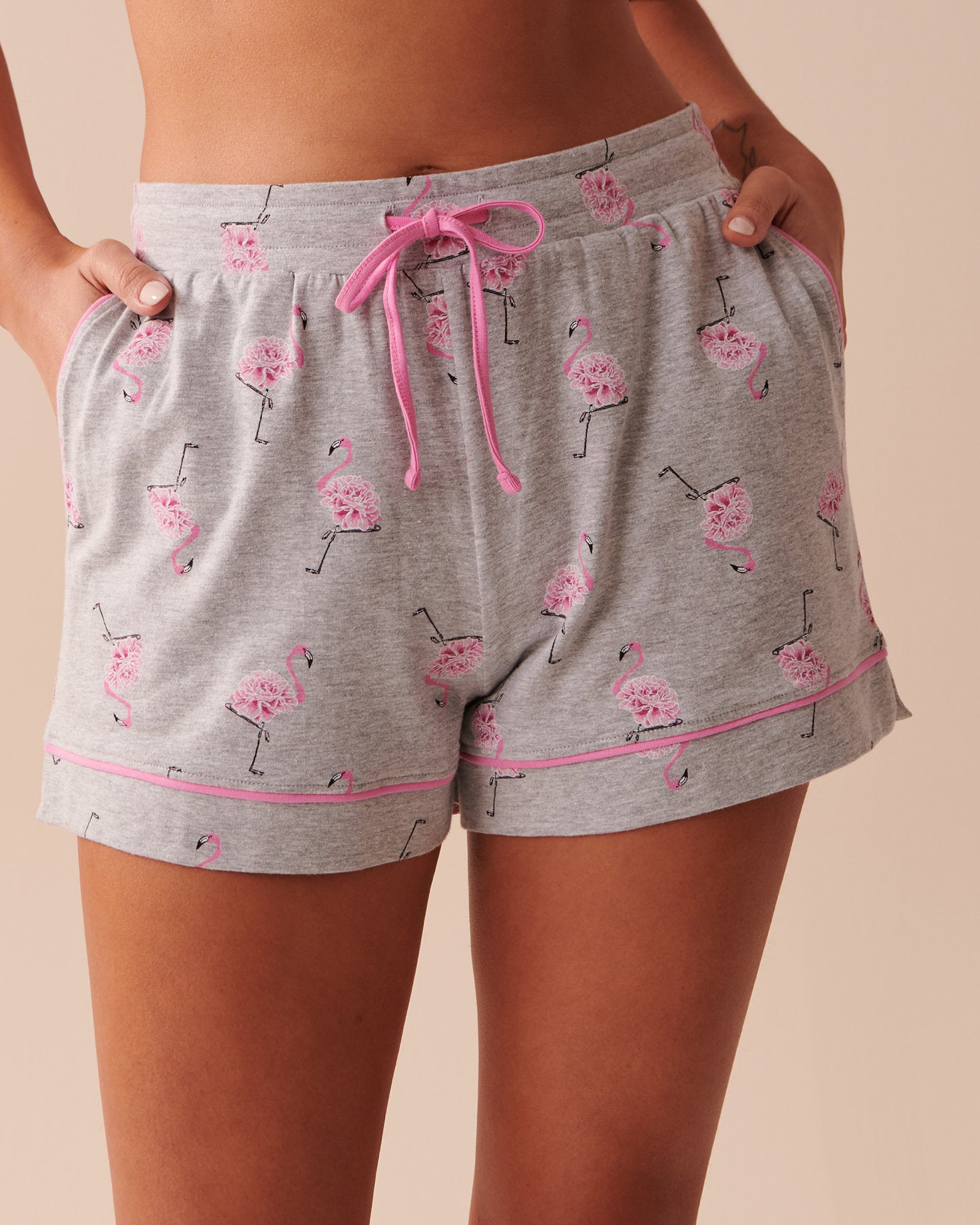 Cotton Elastane Short_40200514_P00312_01