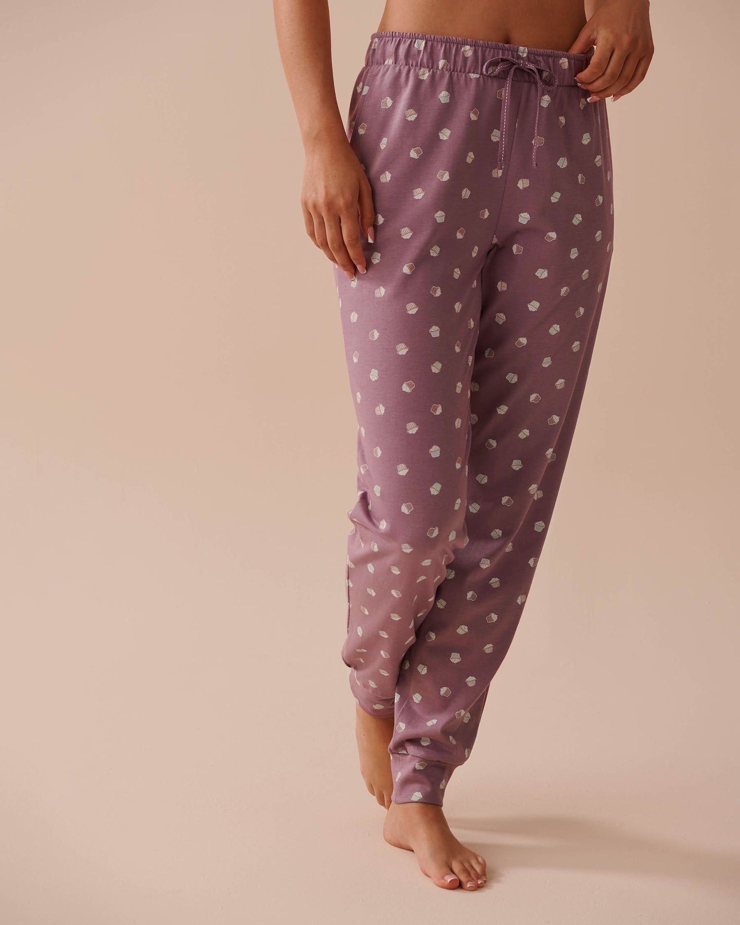 Cupcake Print Cotton Jogger Pajama Pants_40200607_P50070_01