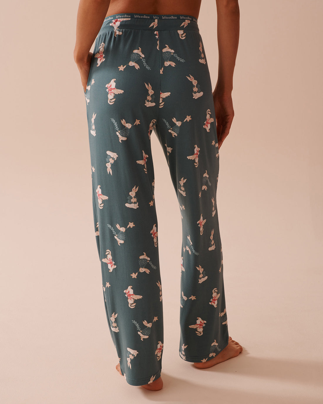 Rabbit Print Super Soft Pajama Pants_40200648_P40392_02