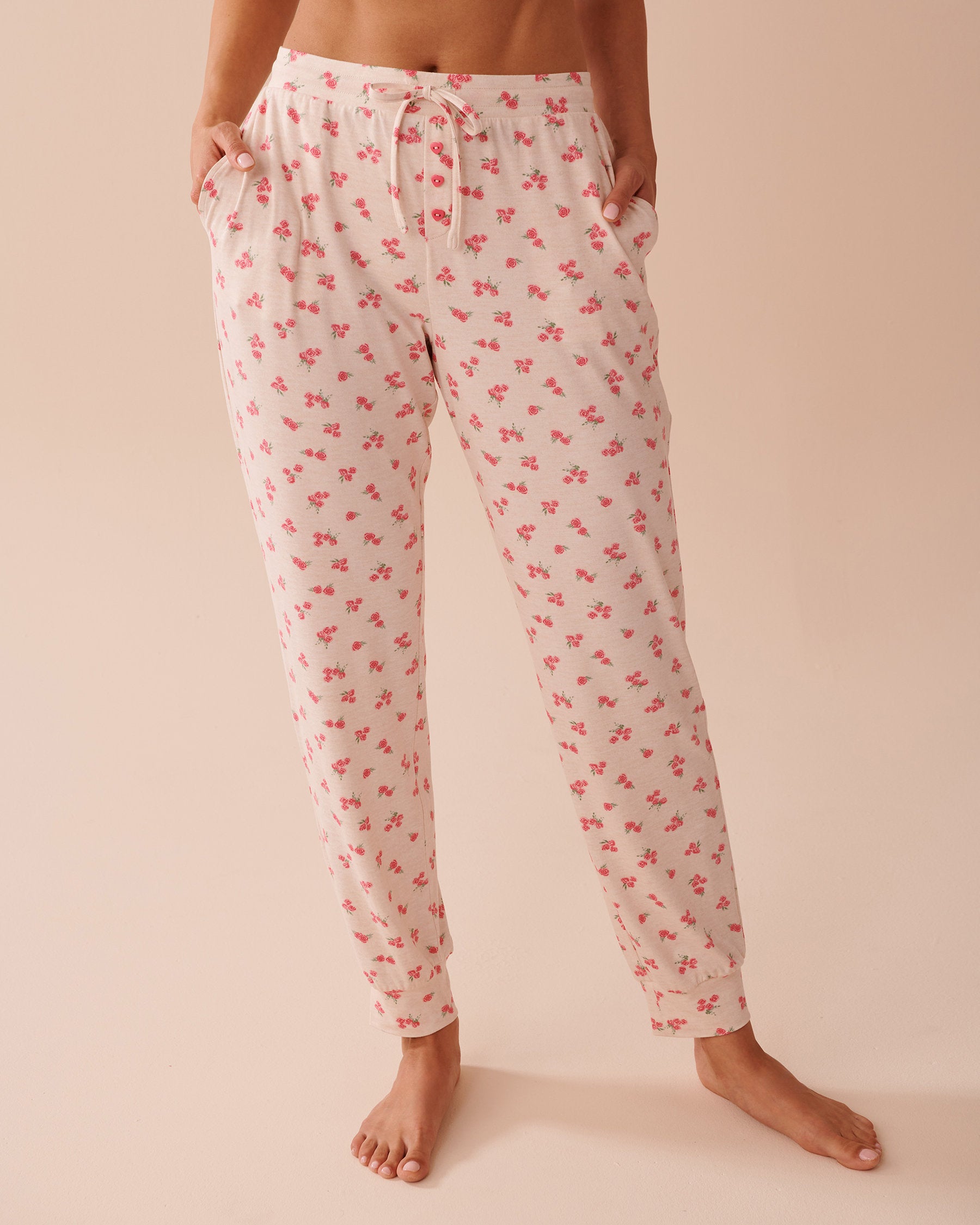 La Vie en Rose_Rose Print Super Soft Jogger Pajama Pants_40200674_P20065_01