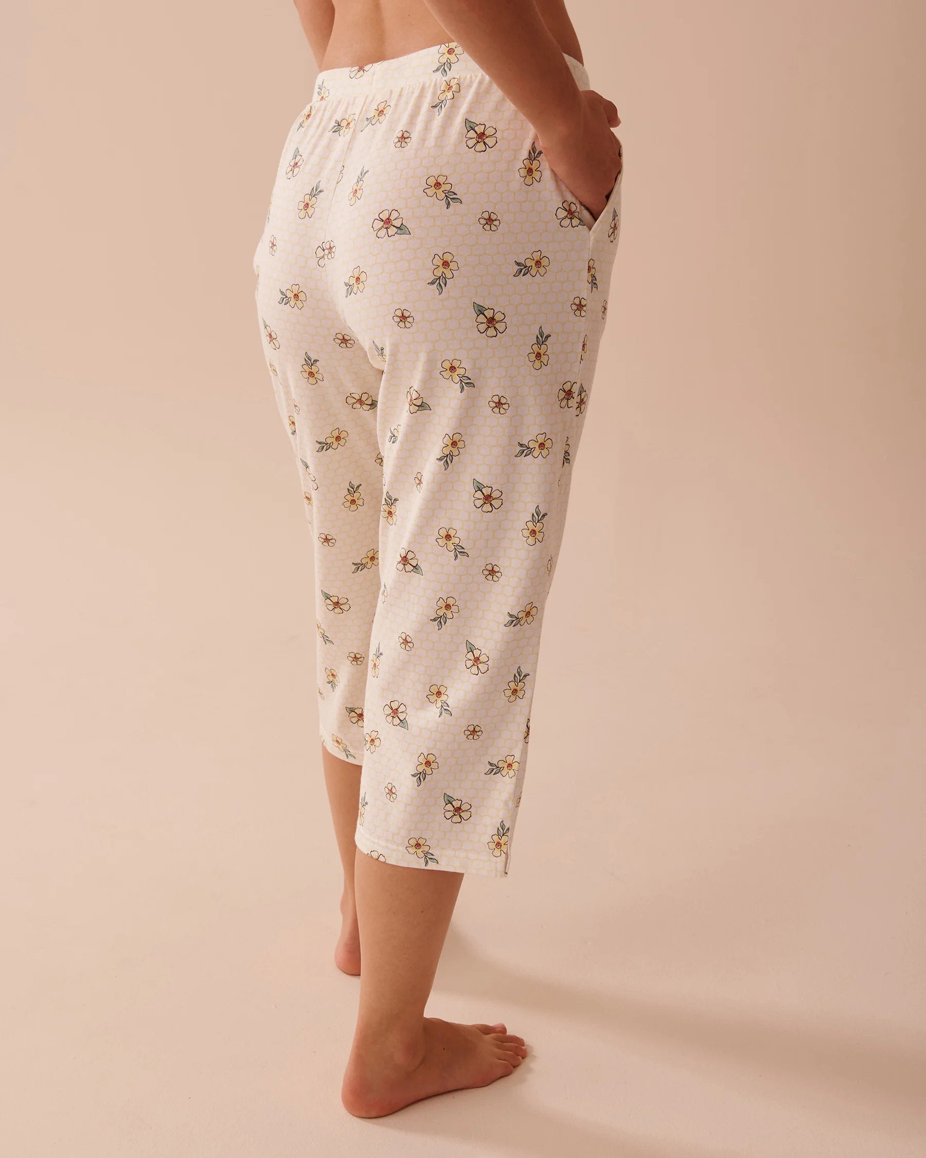 La Vie en Rose_Honeycomb Print Cotton Capris_40200682_P10467_02