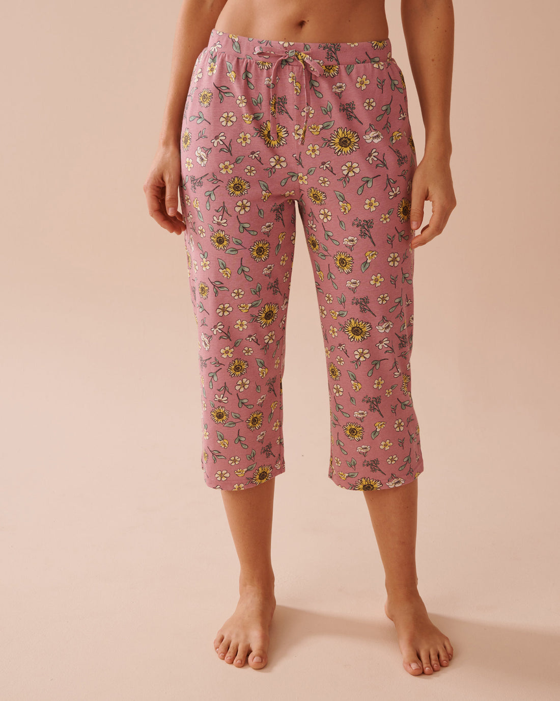La Vie en Rose_Sunflower Print Cotton Capris_40200682_P60344_01