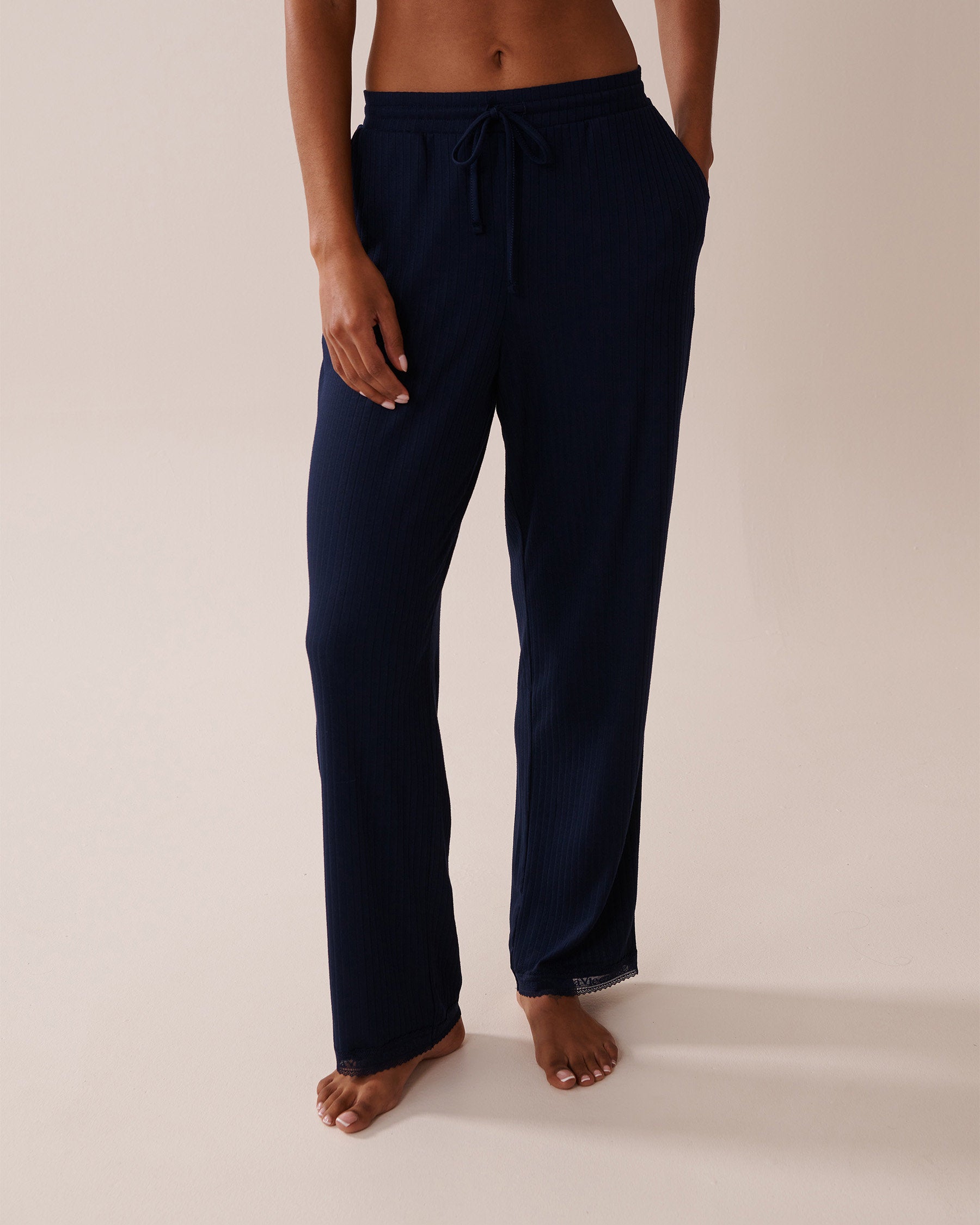 La Vie en Rose_Lace Trim Ribbed Jersey Pajama Pants_40200692_40099_01