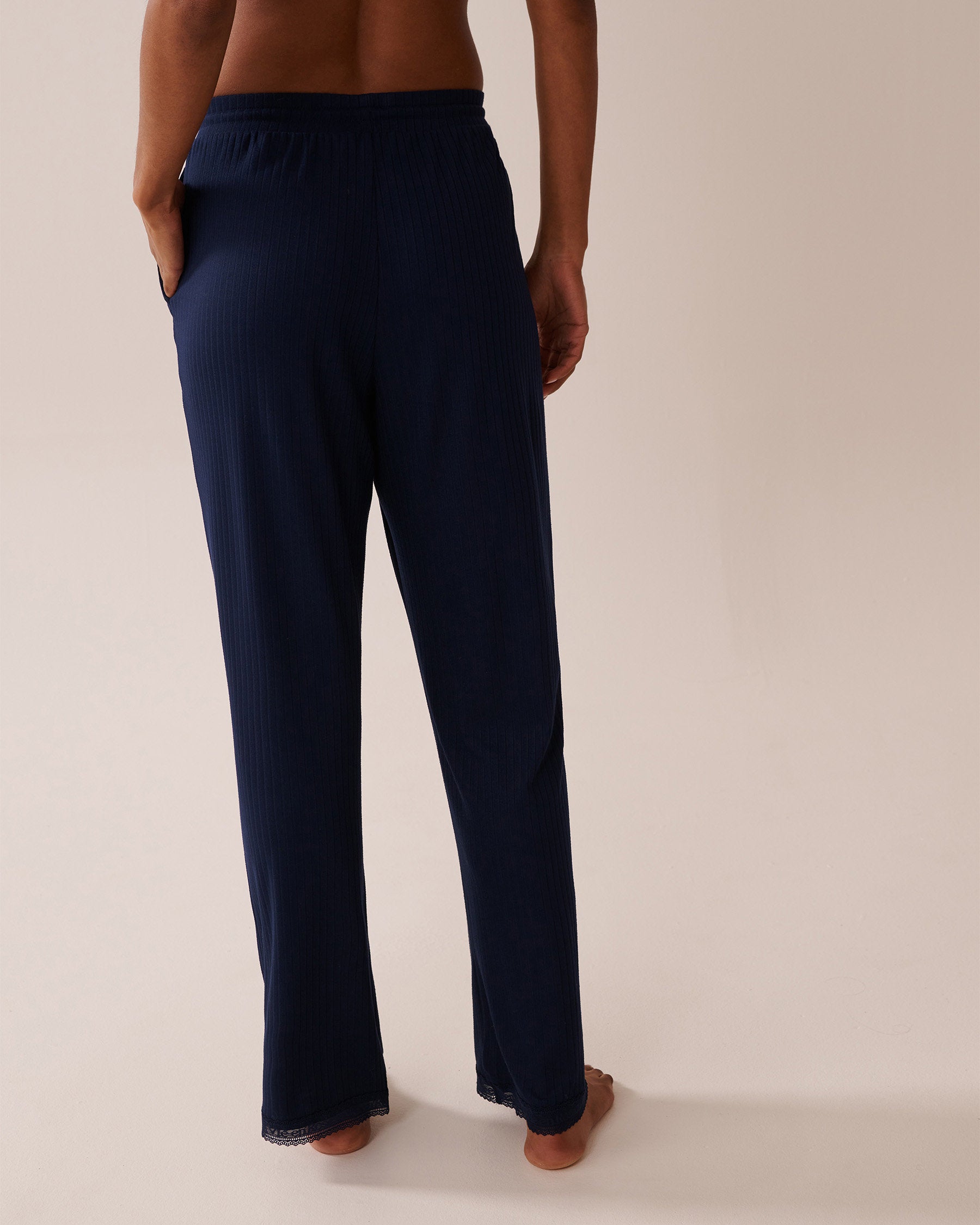 La Vie en Rose_Lace Trim Ribbed Jersey Pajama Pants_40200692_40099_02