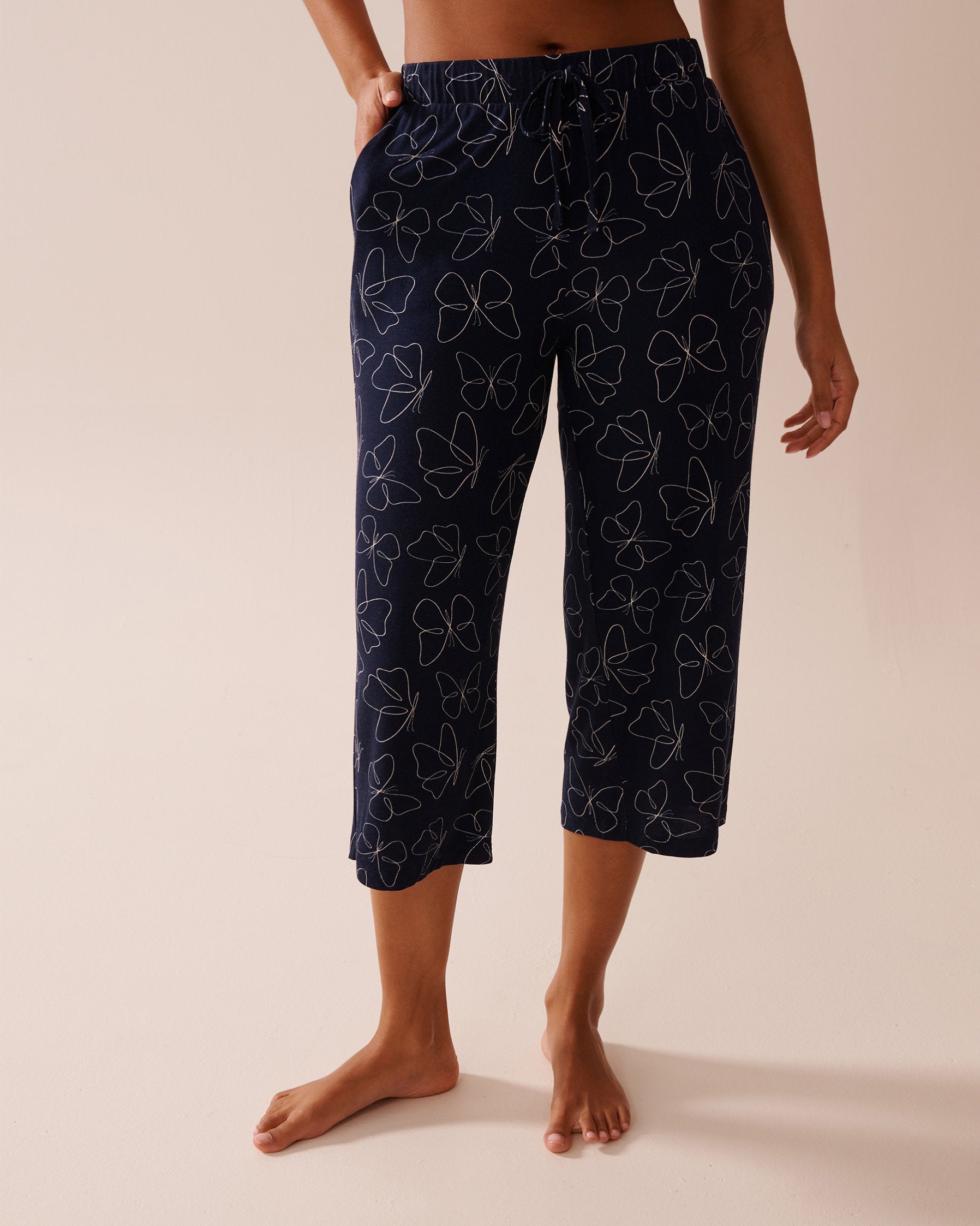 La Vie en Rose_Butterfly Print Soft Jersey Pajama Capris_40200709_P40431_01