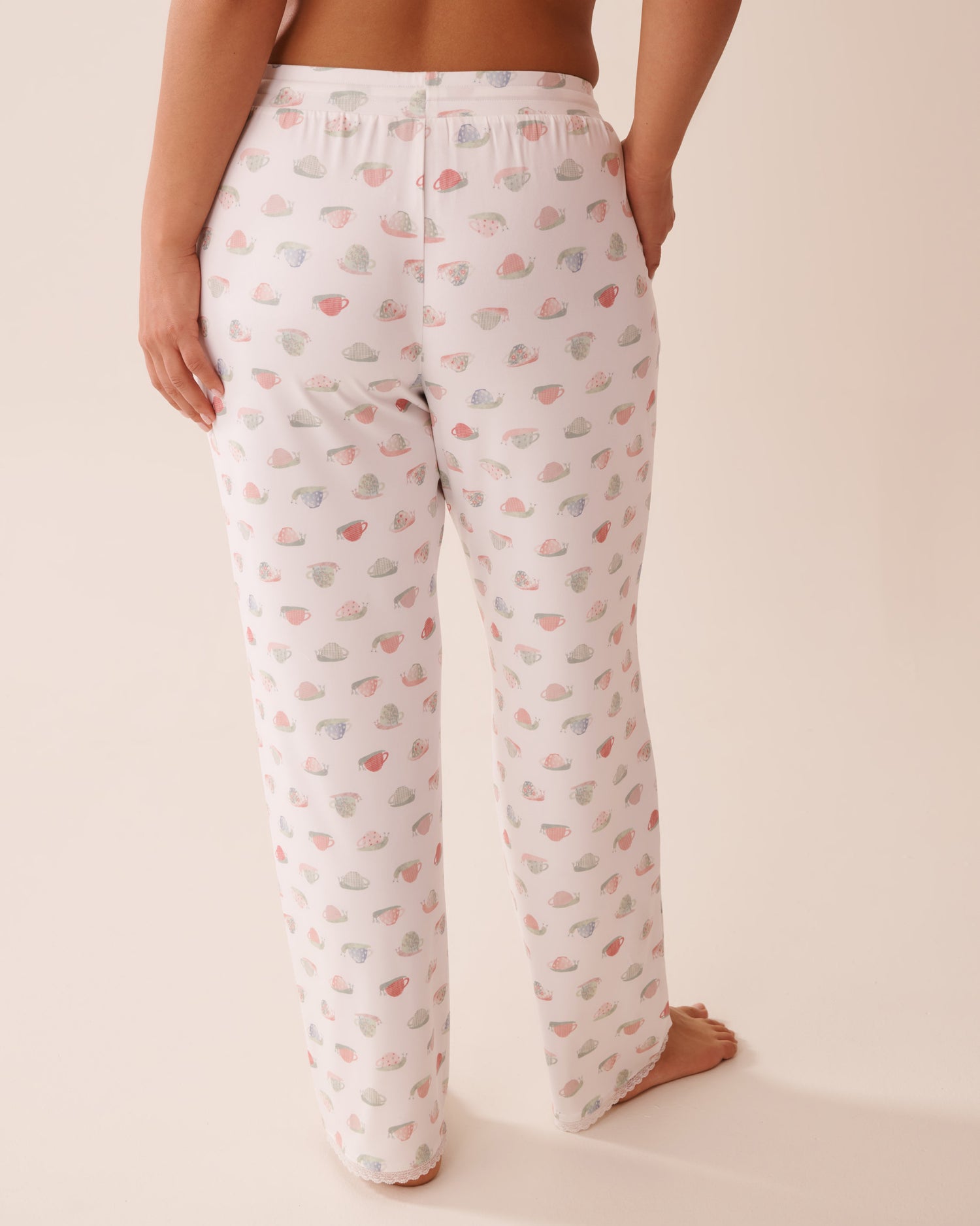La Vie en Rose_Snail Print Lace Trim Super Soft Pajama Pants_40200729_P10496_04