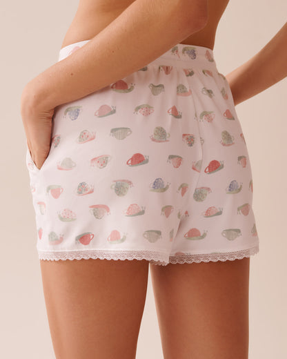 La Vie en Rose_Snail Print Lace Trim Super Soft Pajama Shorts_40200730_P10496_02