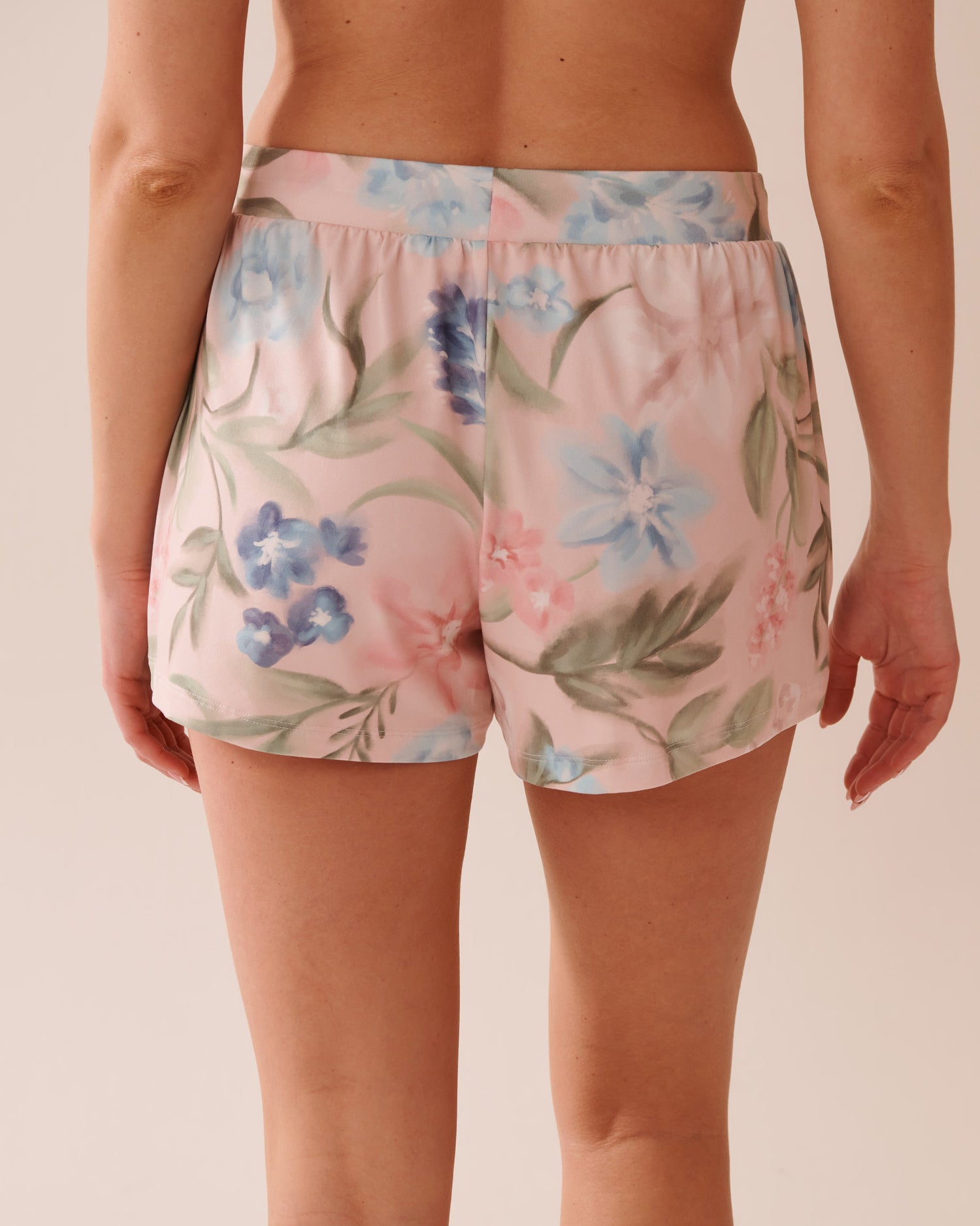 La Vie en Rose_Watercolour Flower Print Super Soft Pajama Shorts_40200731_P60362_02