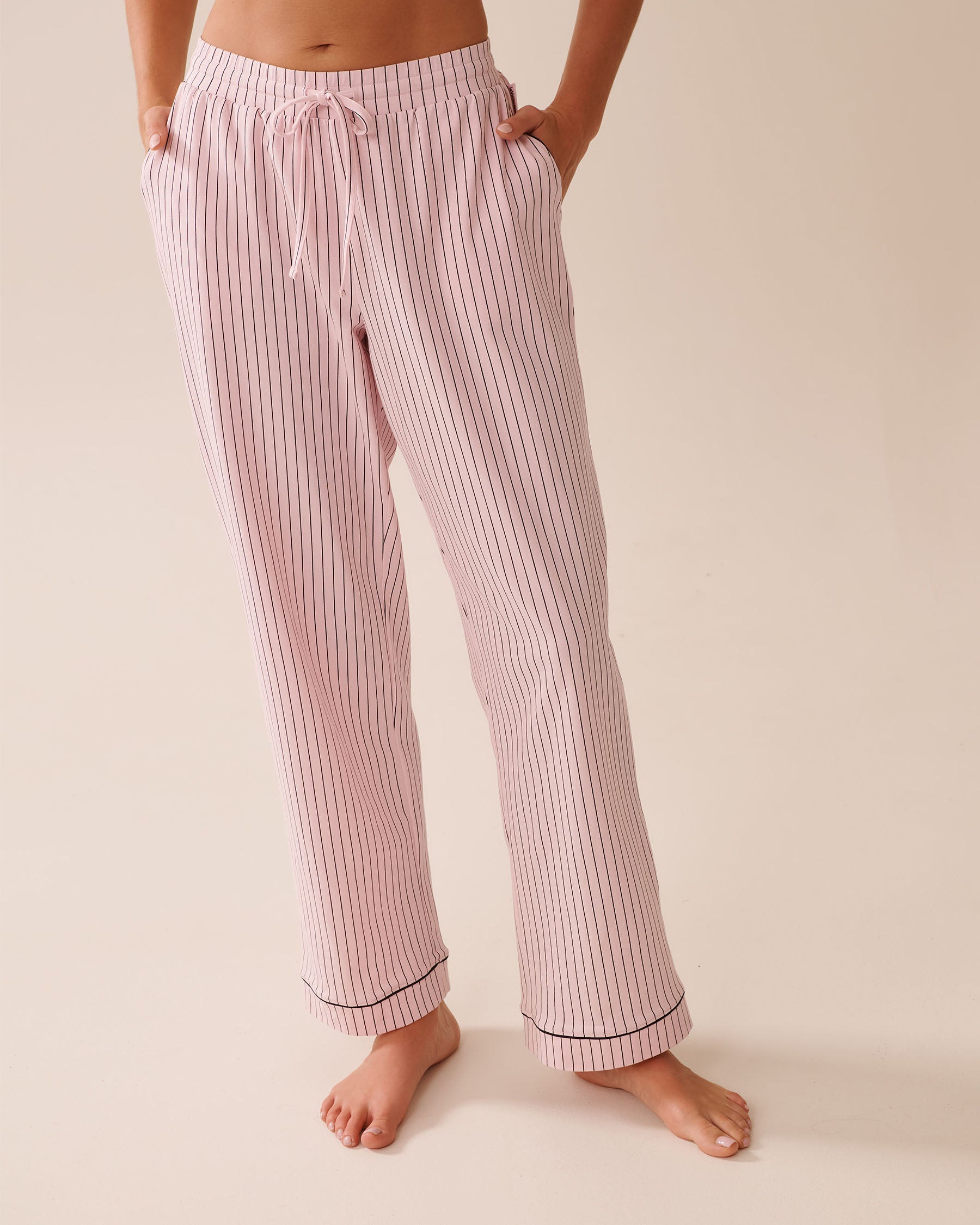 La Vie en Rose_Parfait Pink Pinstripe_Cotton Pajama Pants_40200751_P60387_02