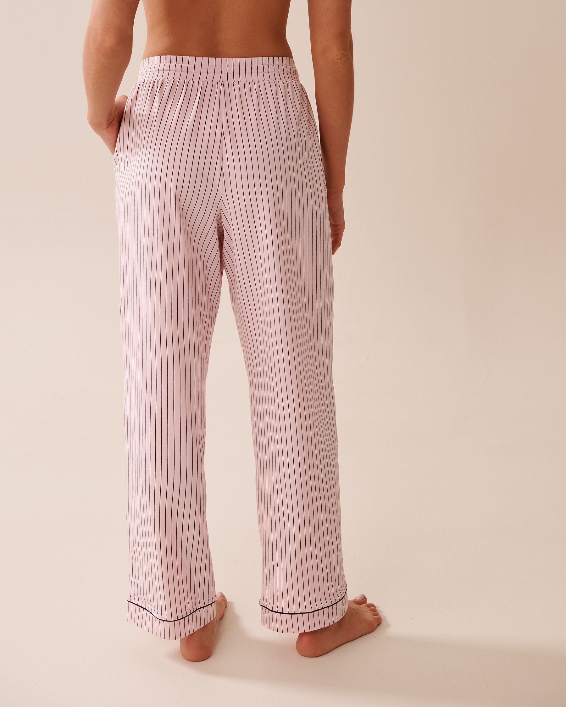 La Vie en Rose_Parfait Pink Pinstripe_Cotton Pajama Pants_40200751_P60387_03