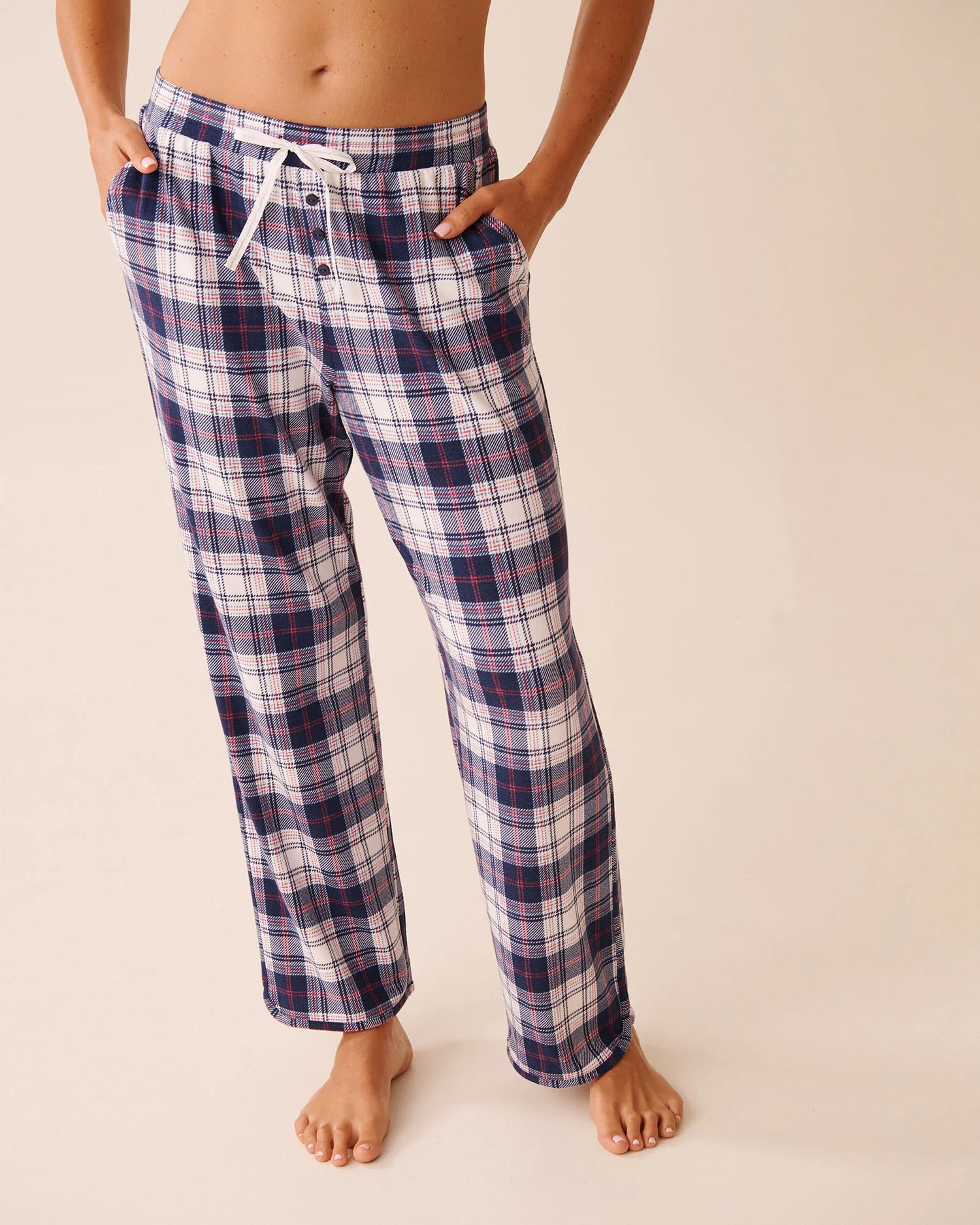 La Vie en Rose_Stonewash Plaid_Blue Plaid Recycled Fibers Pajama Pants_40200785_P40521_01