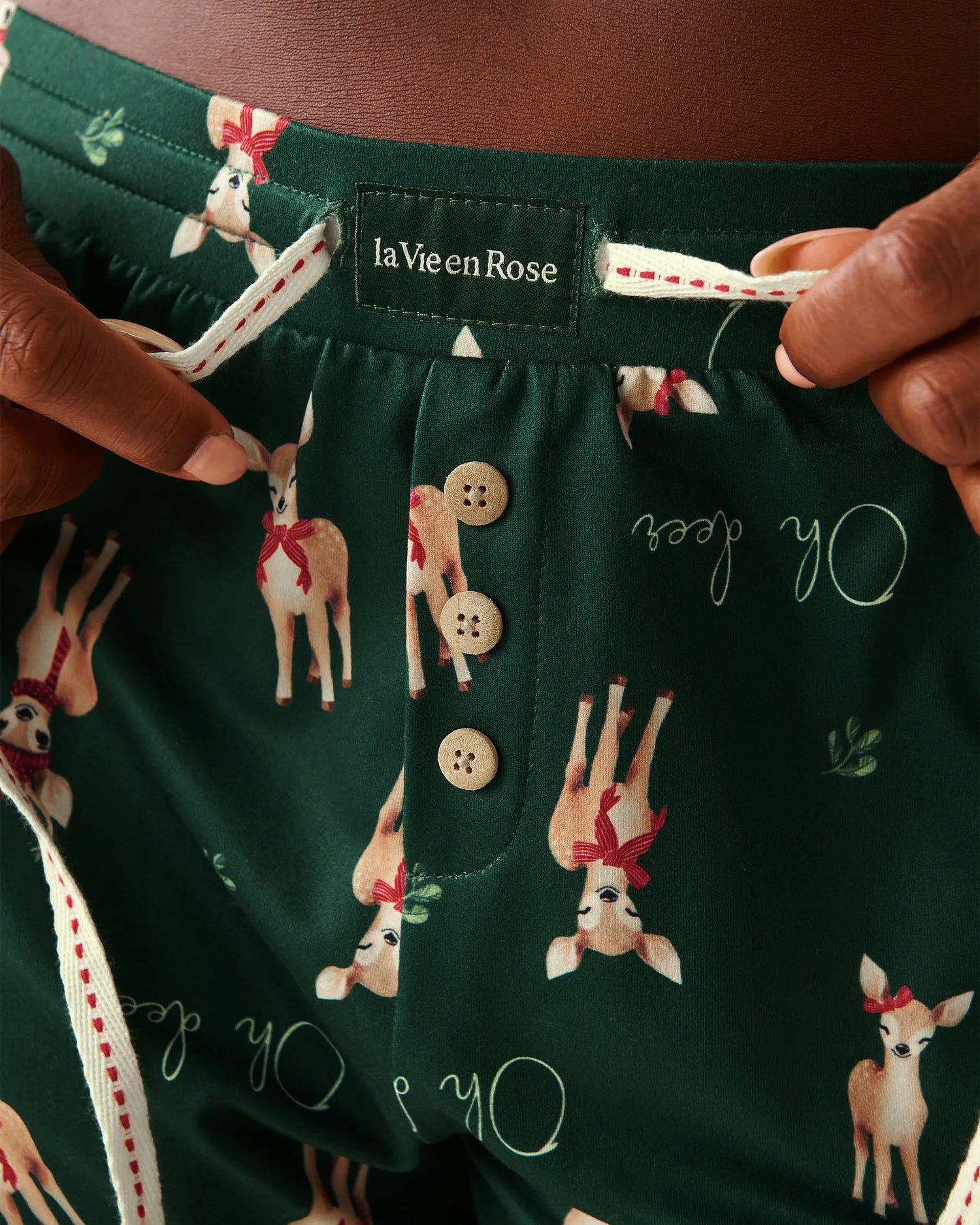 La Vie en Rose_Botanical Green Deer_Deer Print Super Soft Pajama Shorts_40200793_P30132_02