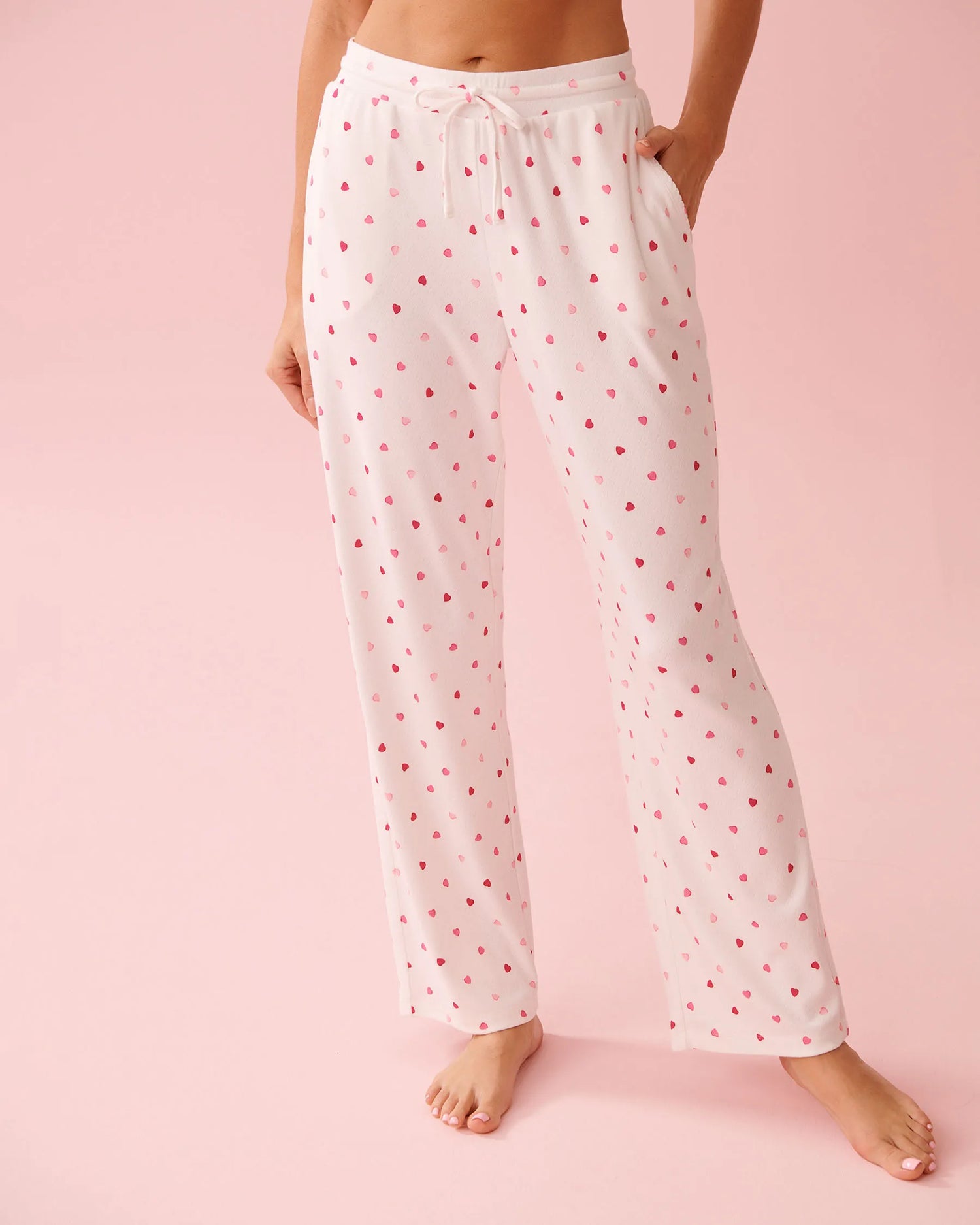 La Vie en Rose_Snow White Candy Hearts_Heart Print Pointelle Pajama Pants_40200805_P10574_02