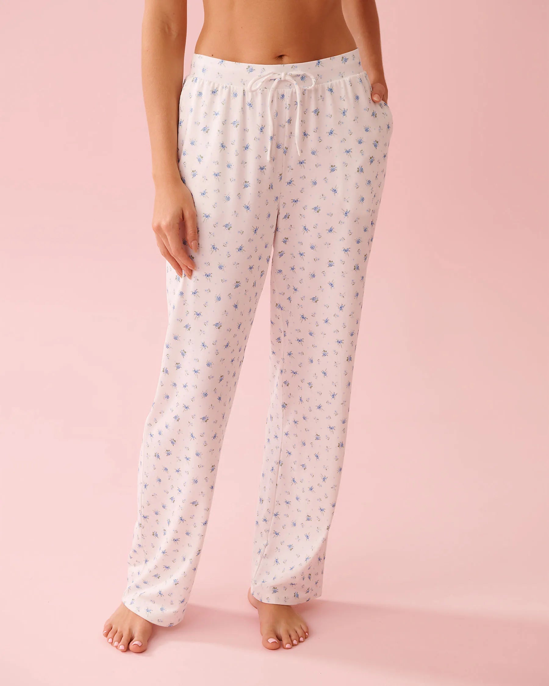 La Vie en Rose Snow White Blue Roses Women Blue Rose Print Super Soft Pajama Pants SKU: 40200815_P10576 Image 01