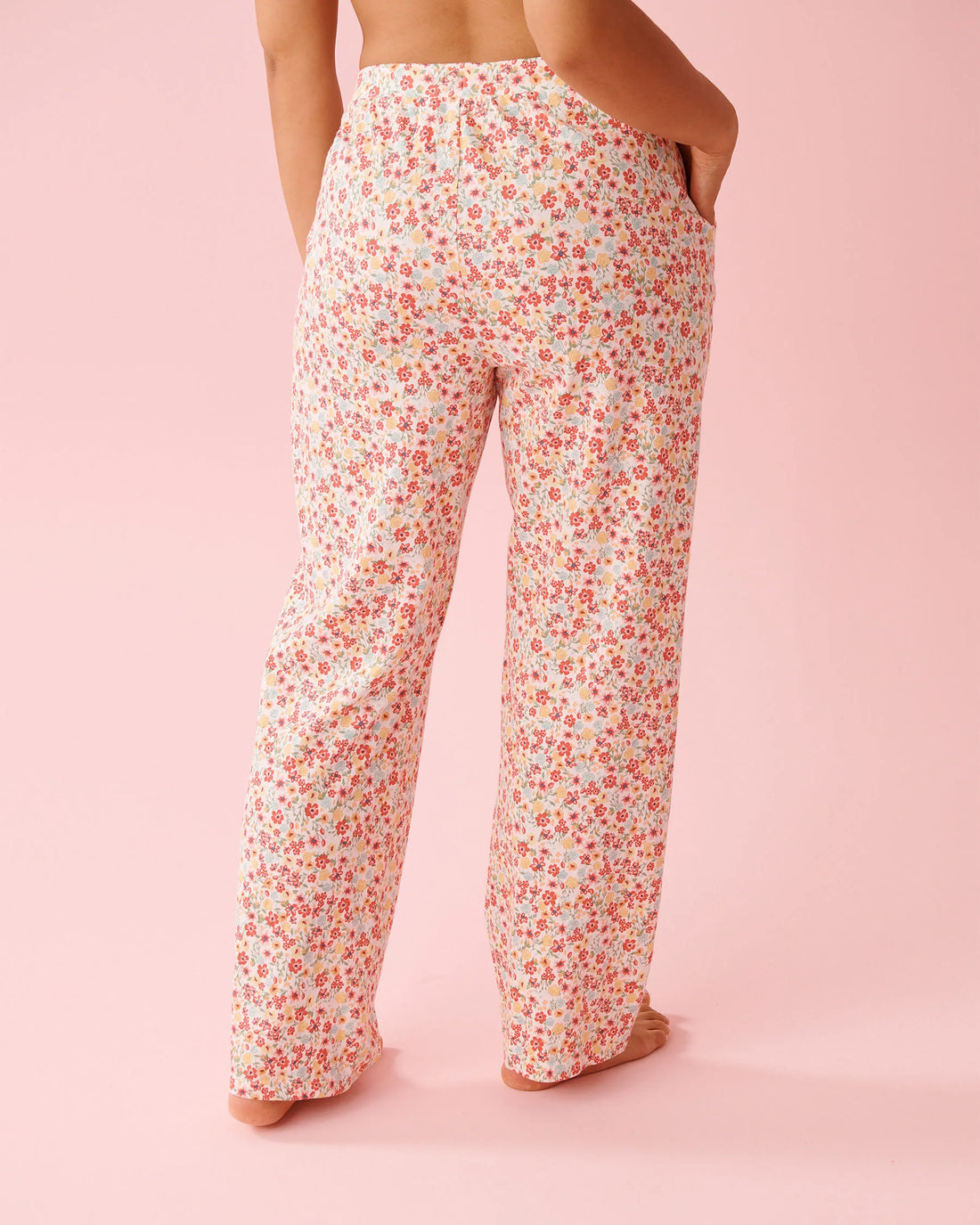 La Vie en Rose Snow White Multi Floral Women Floral Print Cotton Pajama Pants SKU: 40200817_P10579 Image 02
