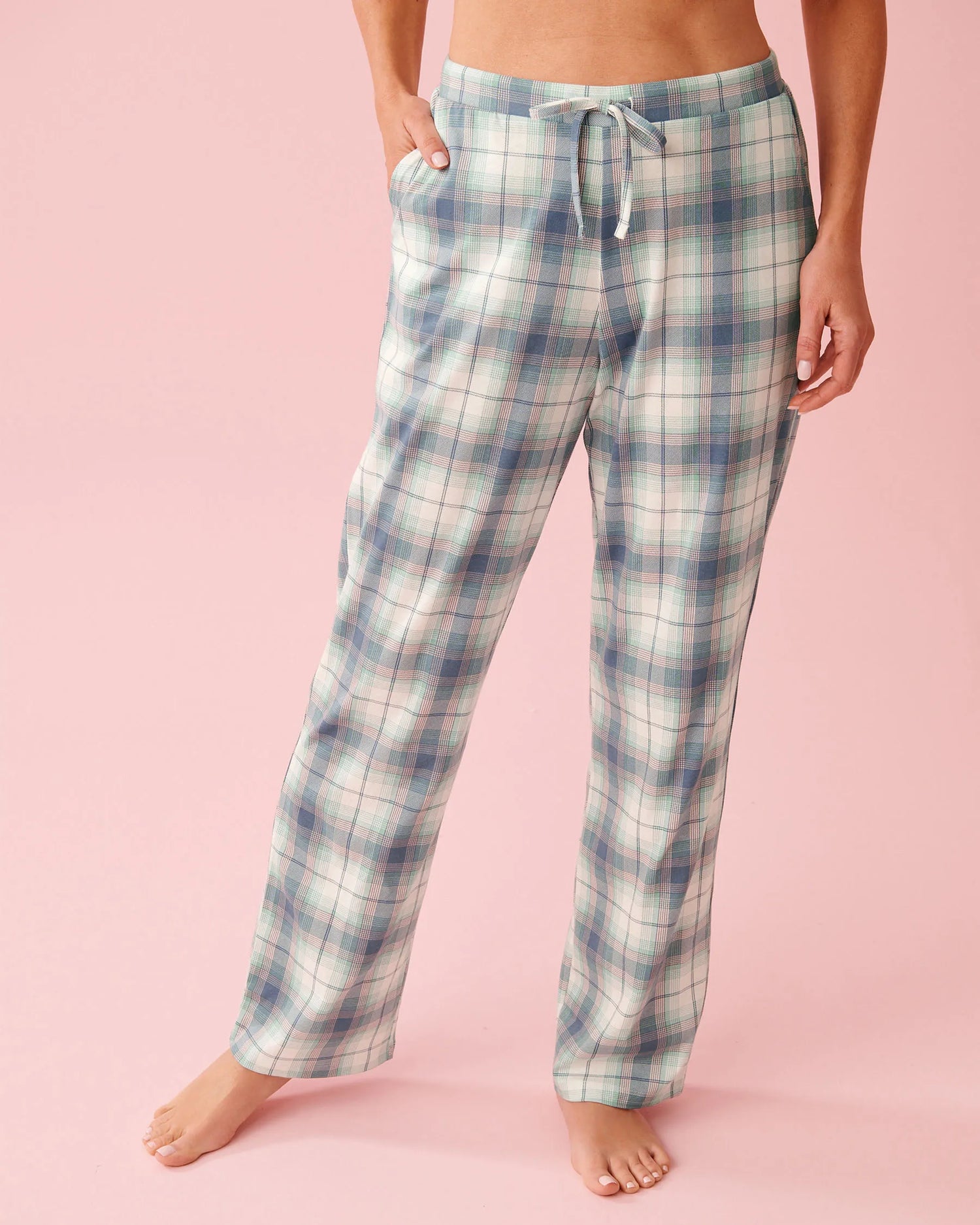 La Vie en Rose Snow White Aquifer Plaid Women Blue Plaid Cotton Pajama Pants SKU: 40200817_P10580 Image 01