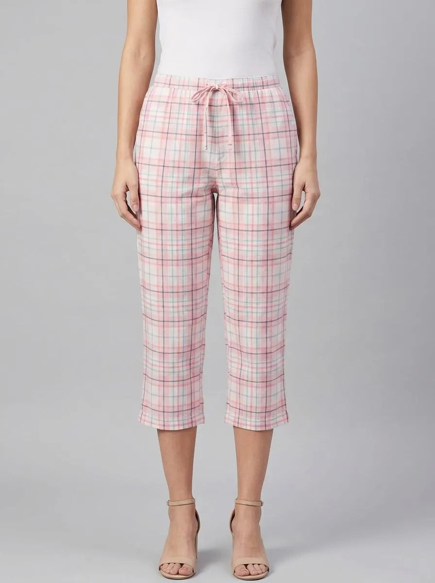 La Vie en Rose Crystal Rose Plaid Women Pink Plaid Cotton Capris SKU: 40200821_P60455 Image 00