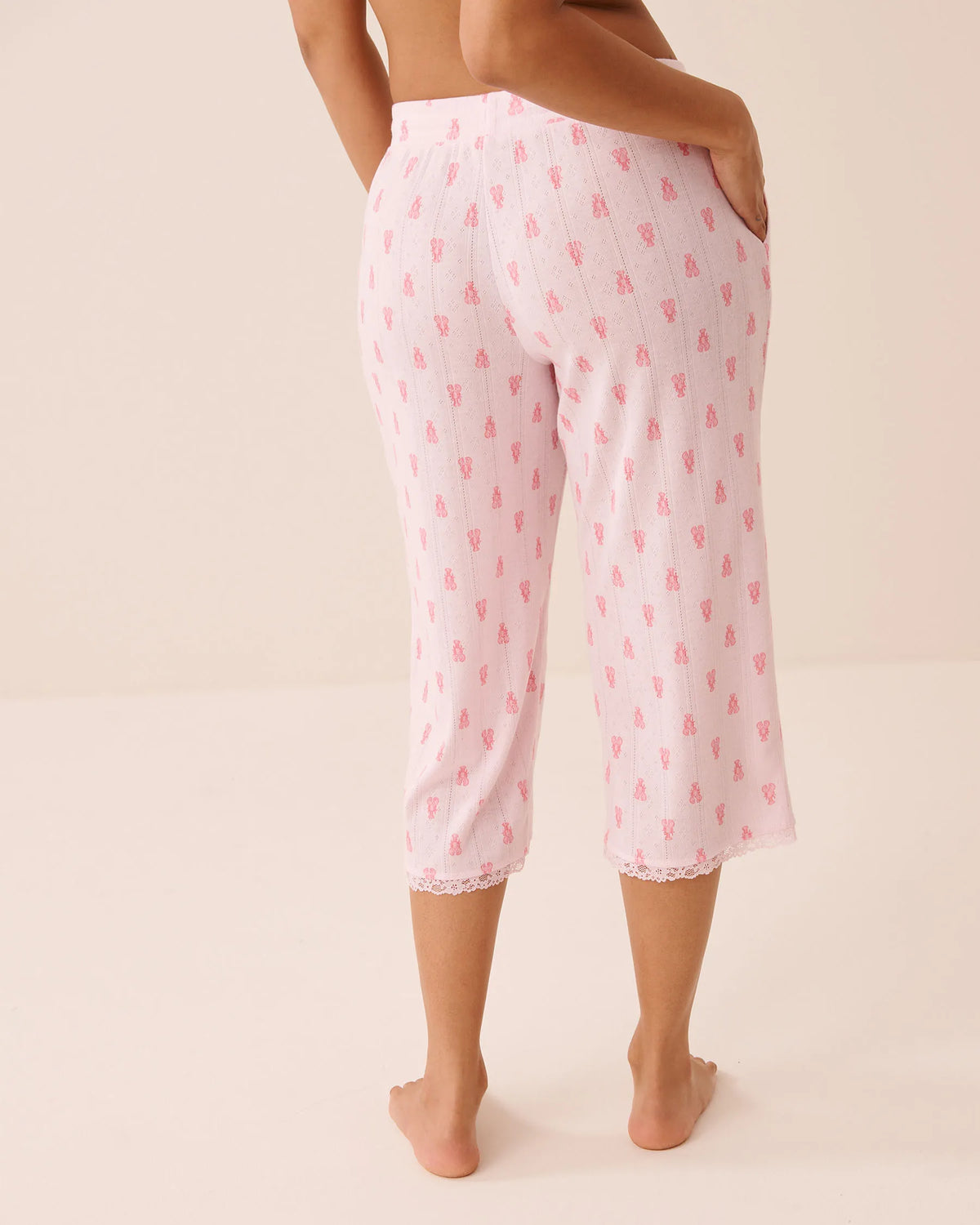 La Vie en Rose Festival Bloom Lobster Women Lobster Print Lace Trim Pointelle Pajama Capris SKU: 40200851_P60480 Image 02