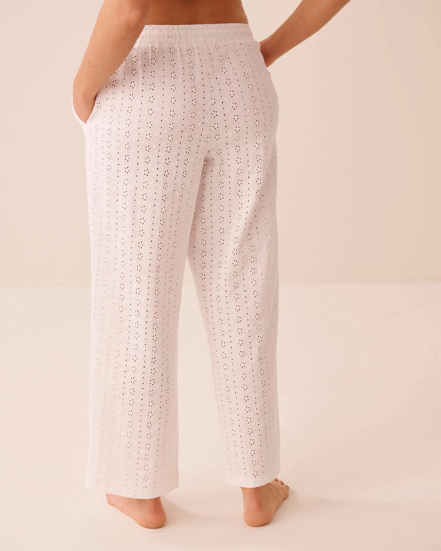 La Vie en Rose Snow White Women Cotton Eyelet Pajama Pants SKU: 40200854_10011 Image 02