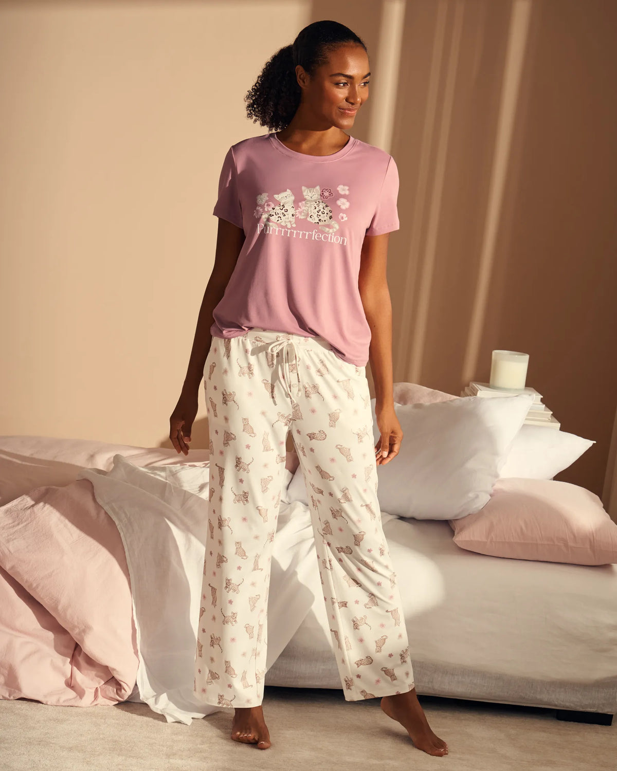 La Vie en Rose Snow White Bengal Women Leopard Flower Print Super Soft Pajama Pants SKU: 40200857_P10637 Image 01