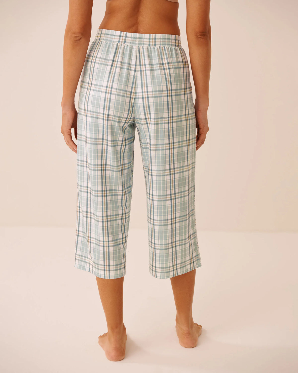 La Vie en Rose Sterling Blue Plaid Women Blue Plaid Super Soft Pajama Capris SKU: 40200862_P40616 Image 02