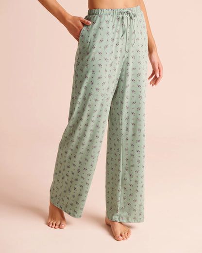 La Vie en Rose Green Milieu Flowers Women Floral Bouquet Print Super Soft Pajama Pants SKU: 40200887_P30165 Image 01