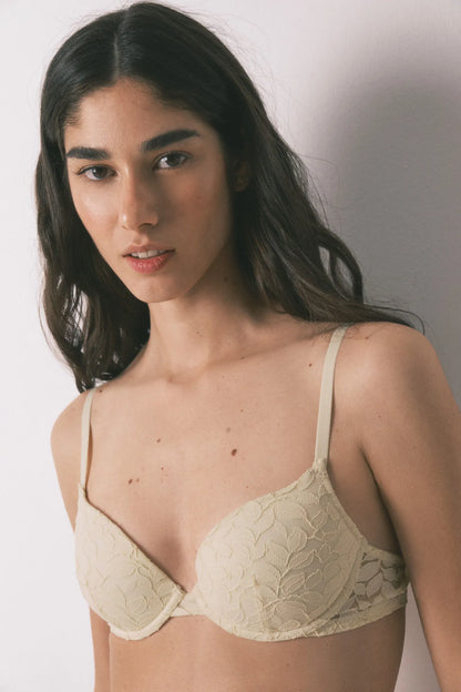 Women Secret_Tan_Beige Lace Classic BEAUTIFUL Padded Bra in Different Cup Sizes_4023838_35_01