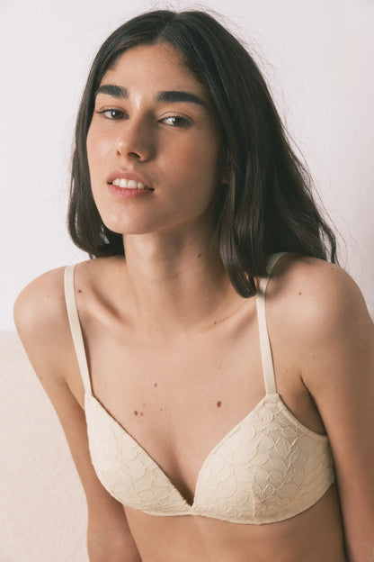 Women Secret_Tan_Beige Lace CHARMING Padded Triangle Bra in Different Cup Sizes_4023845_35_03