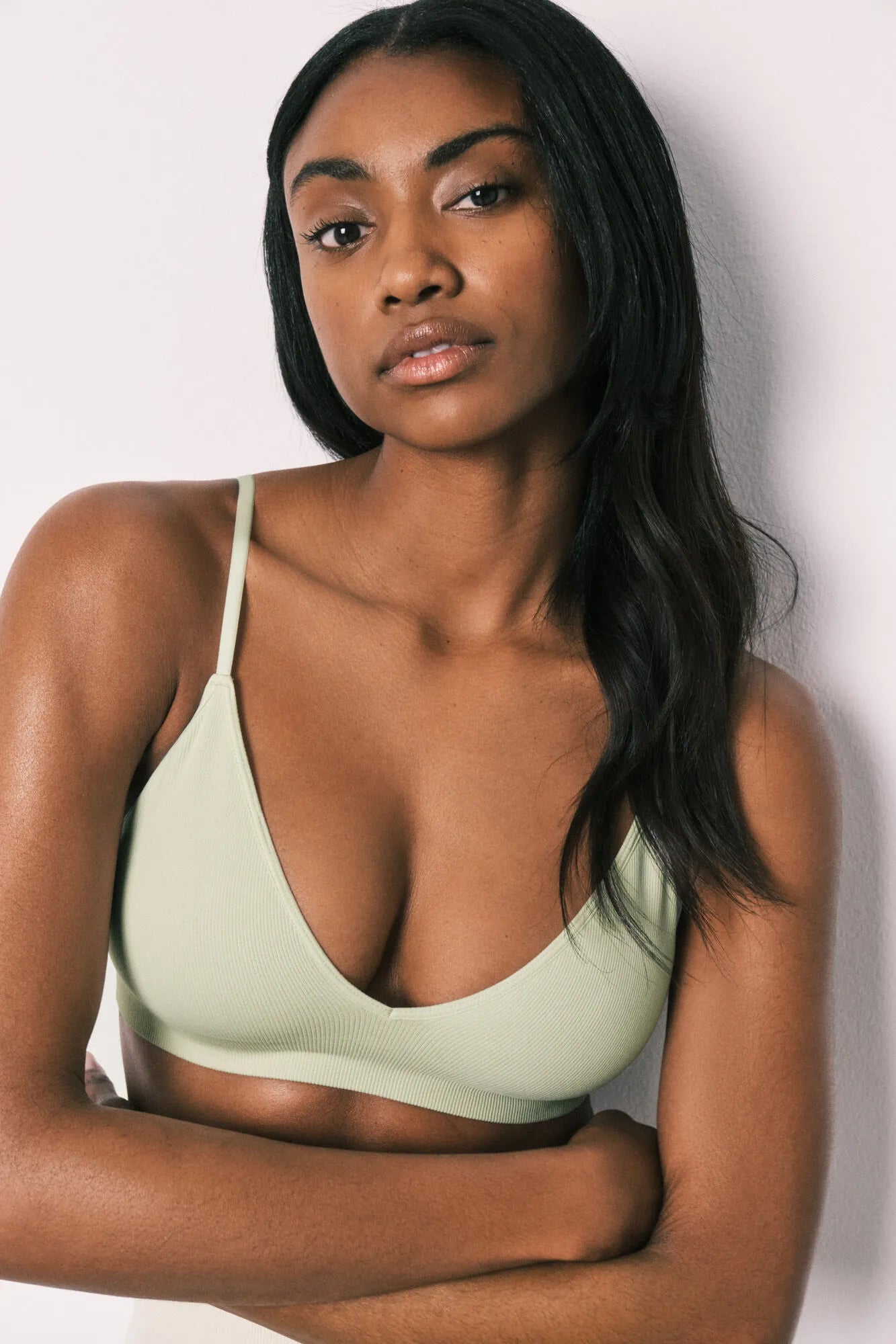 Women Secret Green Women Green Seamless Plain Triangle Top SKU: 4023901_25 Image 05