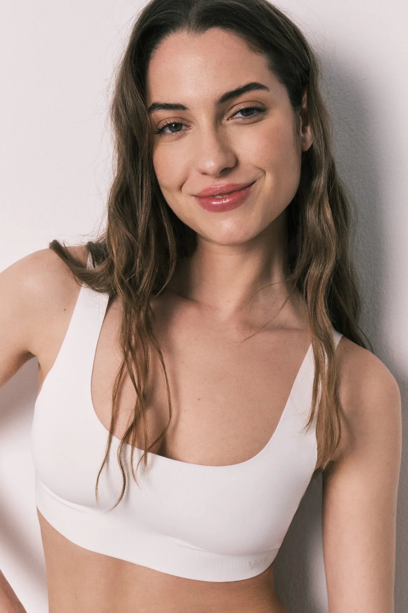 Women Secret Ivory Women White Microfibre Plain Clean Cut Top SKU: 4023941_96 Image 03