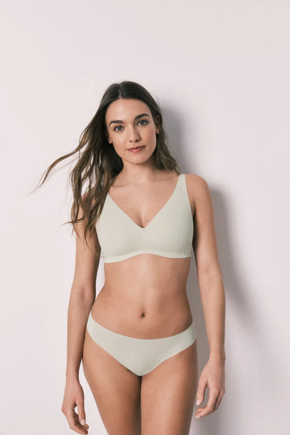 Women Secret Green Women Green Plain Clean Cut Halterneck Top SKU: 4023943_25 Image 03