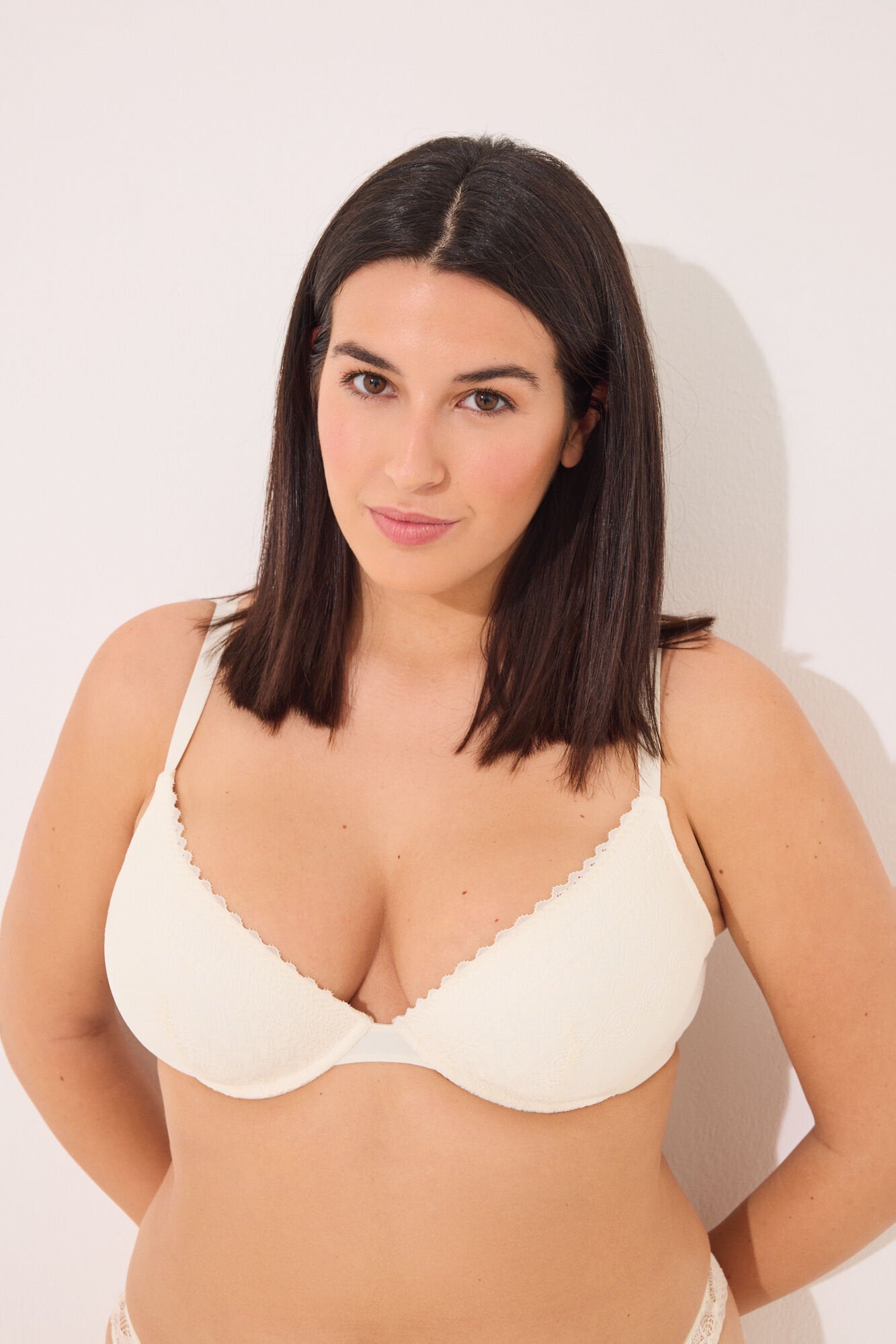 Women Secret_GORGEOUS Push Up Bra Lace and Ivory Micro in Defferent Cup Sizes_4029221_96_01