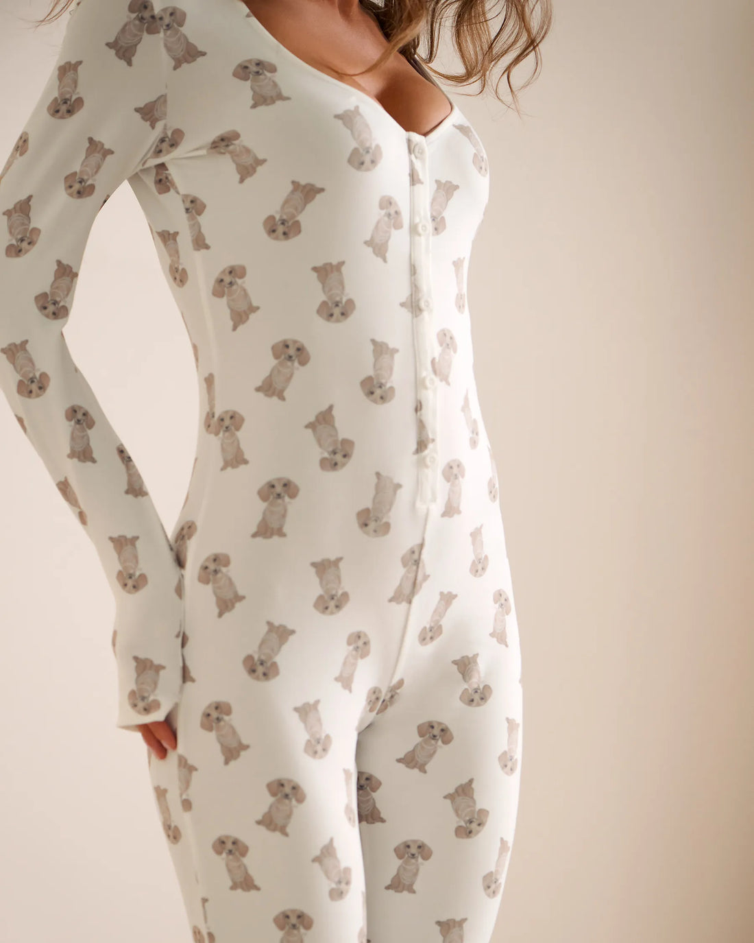 La Vie en Rose_Snow White Dachshund_Dashshund Print Super Soft Jumpsuit_40300059_P10524_01