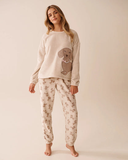 La Vie en Rose_Pumice Stone Dachshund_Dachshund Print Soft Plush Pj Set_40400085_P00453_03
