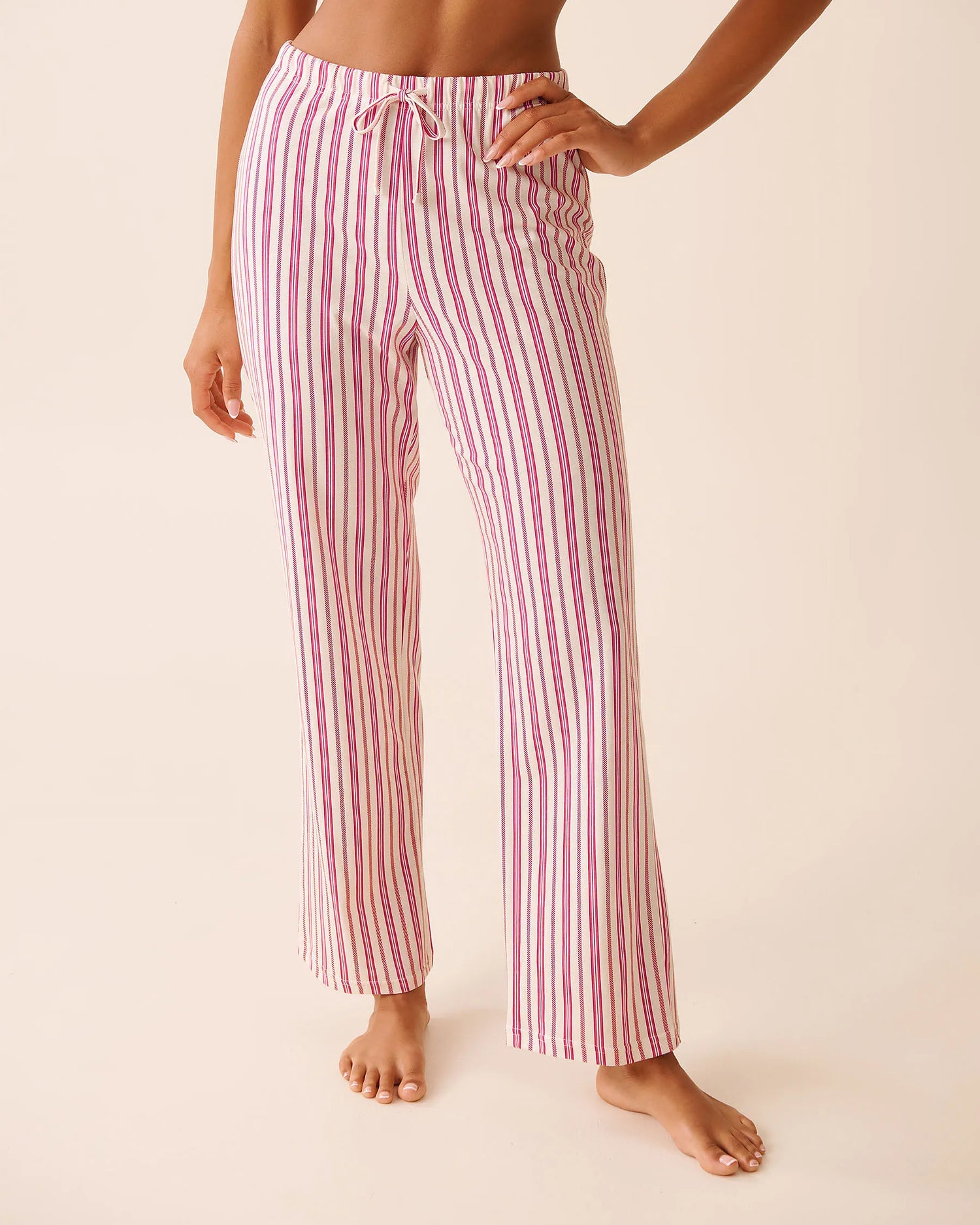 La Vie en Rose_Candy Cane Stripe_Candy Cane Print Cotton Pj Set_40400087_P10533_04