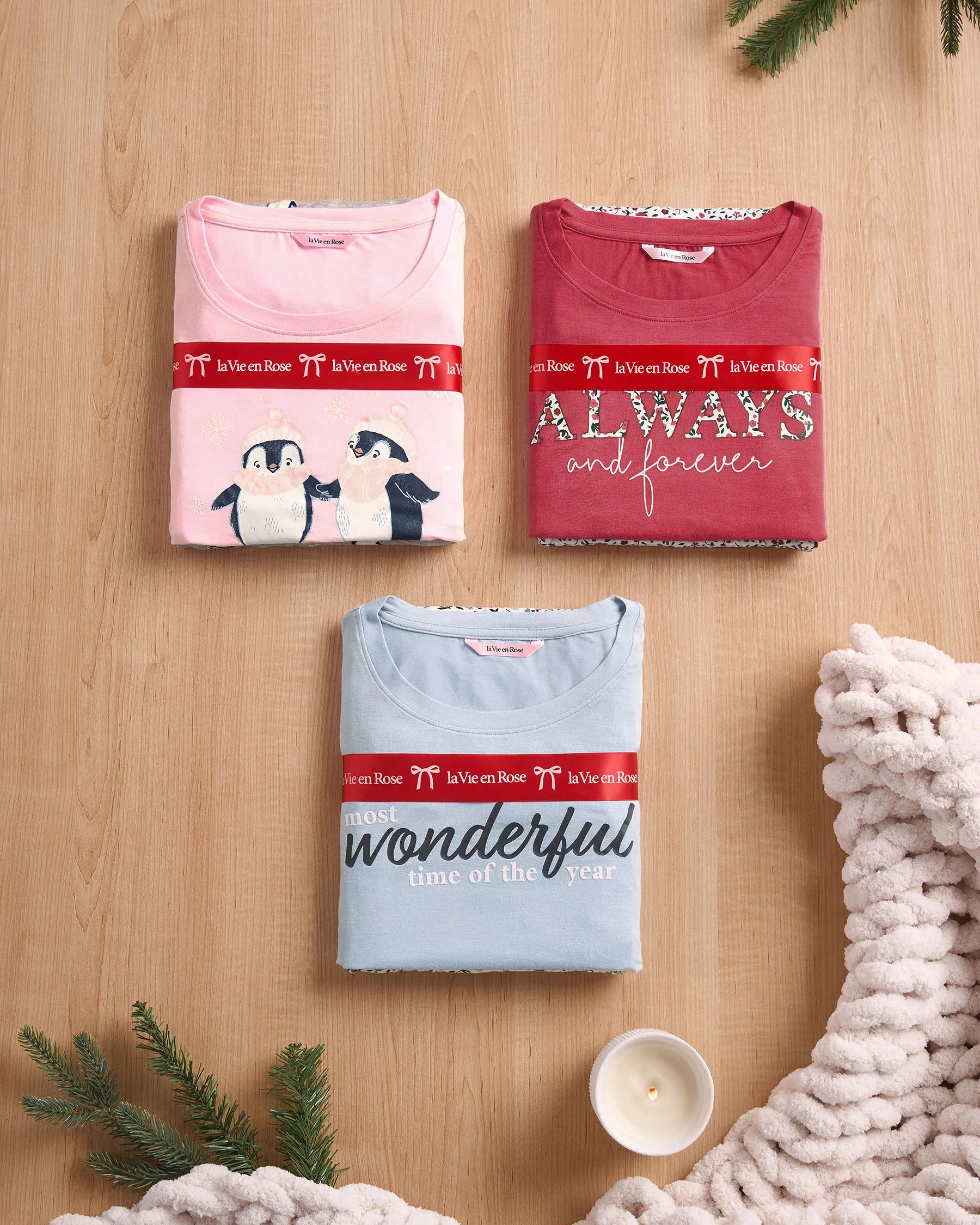 La Vie en Rose_Snow White Carmine Ditsy_Red Floral Print Long Sleeve Pj Set_40400088_P10534_06