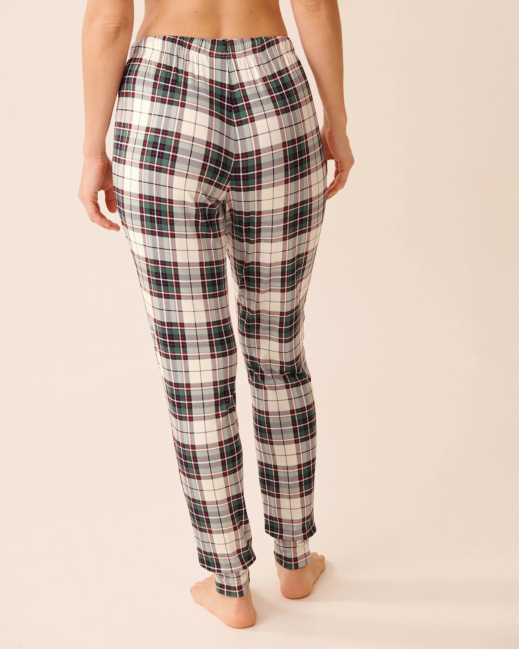 La Vie en Rose_Snow White Green Plaid_Dog Print Long Sleeve Pj Set_40400088_P10535_05