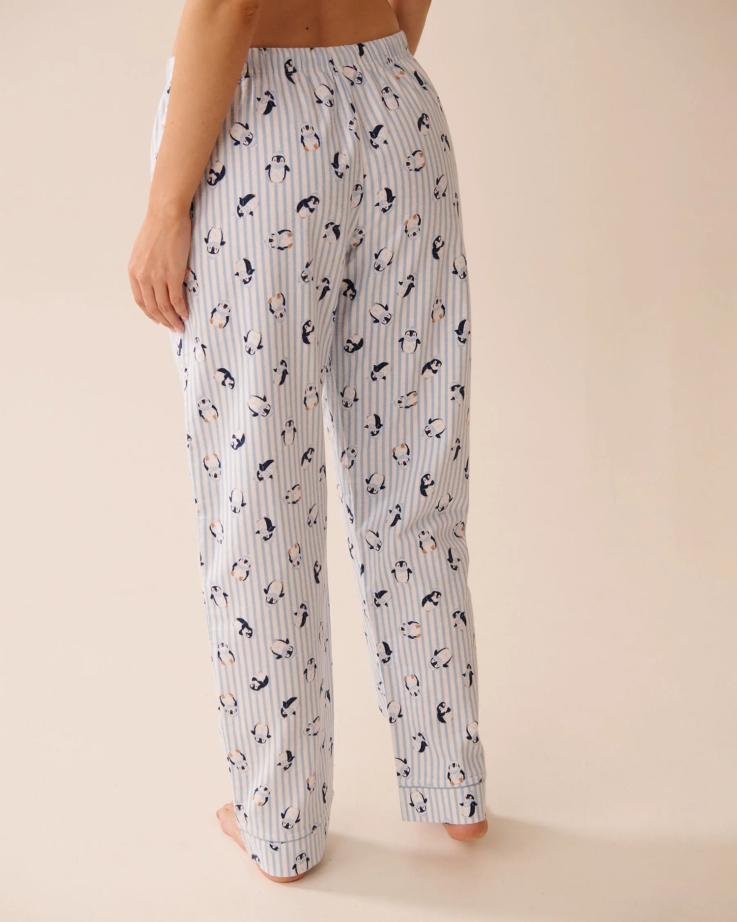 La Vie en Rose_Cashmere Blue Penguin_Penguin Print Flannel Pj Set_40400089_P40495_06