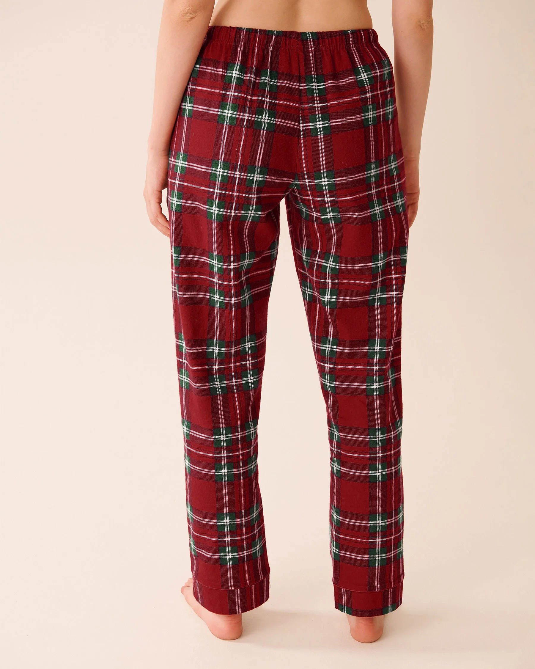 La Vie en Rose_Savvy Red Plaid_Red Plaid Flannel Pj Set_40400089_P60411_05