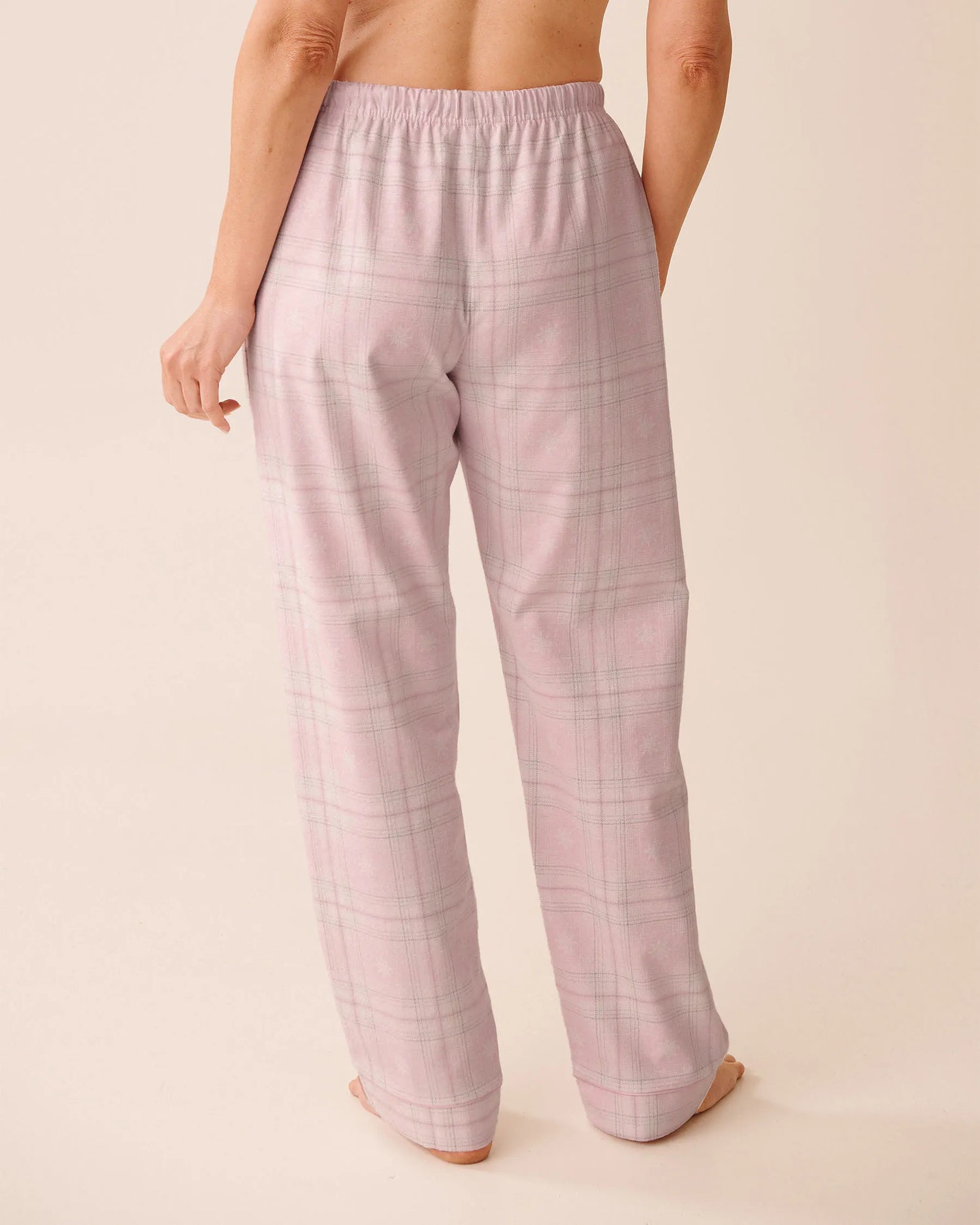 La Vie en Rose_Cherry Blossom Plaid_Pink Plaid Flannel Pj Set_40400089_P60413_05