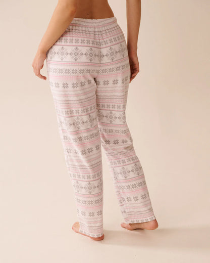 La Vie en Rose_Snow White Pink Nordic_Fair Isle Print Micropolar Pj Set_40400090_P10547_05