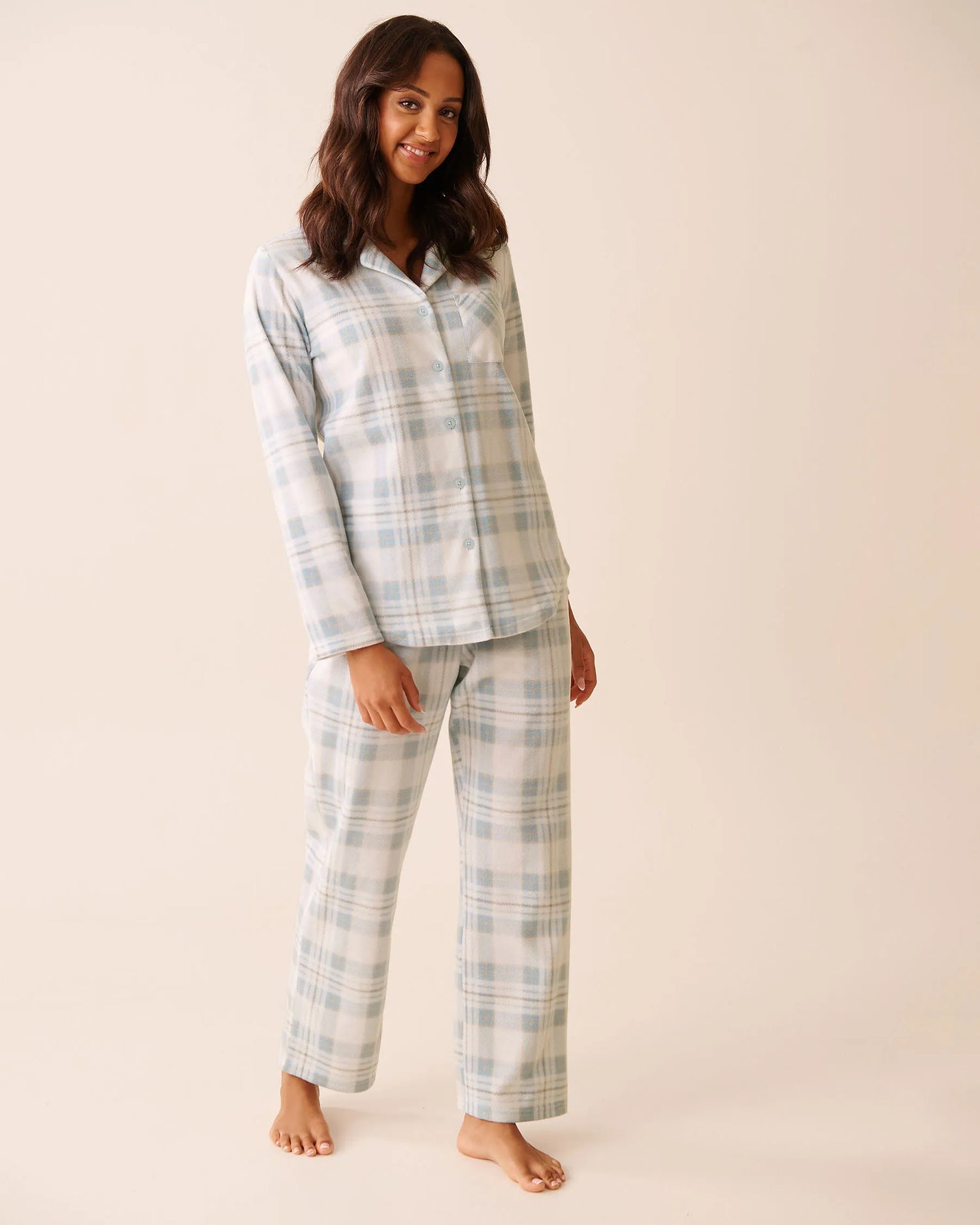 La Vie en Rose_Cashmere Blue Plaid_Blue Plaid Microfleece Pj Set_40400090_P40498_02