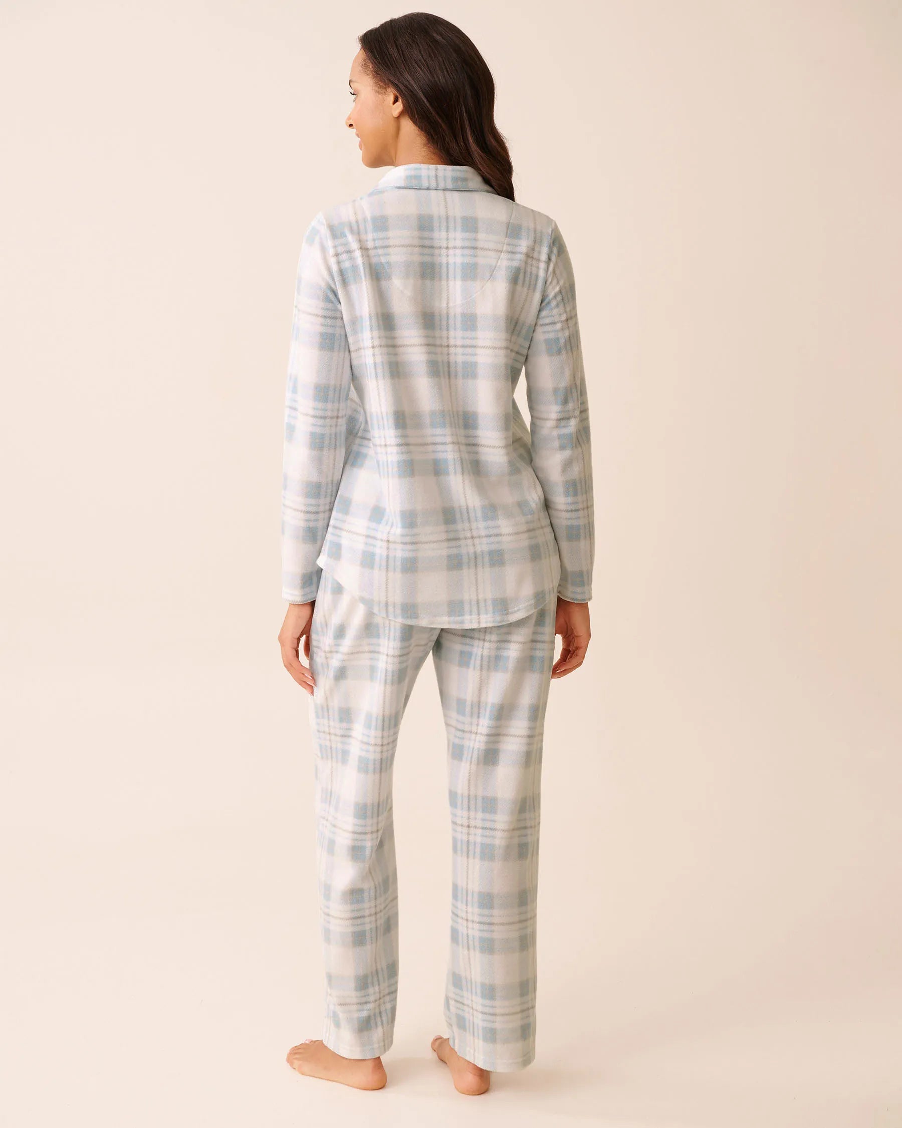 La Vie en Rose_Cashmere Blue Plaid_Blue Plaid Microfleece Pj Set_40400090_P40498_03
