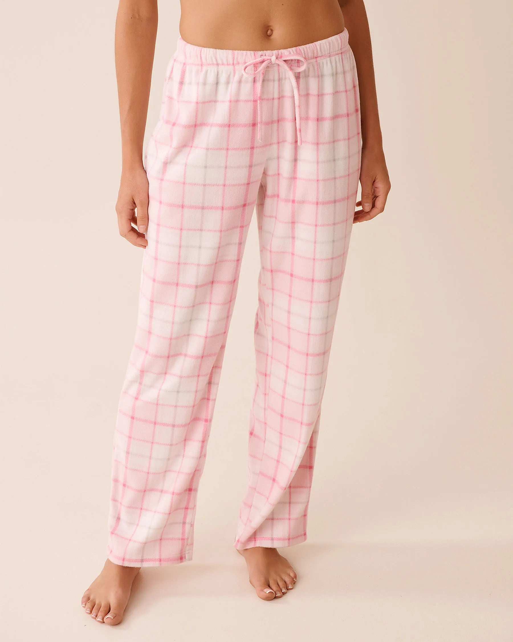La Vie en Rose_Cherry Blossom Plaid_Pink Plaid Microfleece Pj Set_40400090_P60409_04