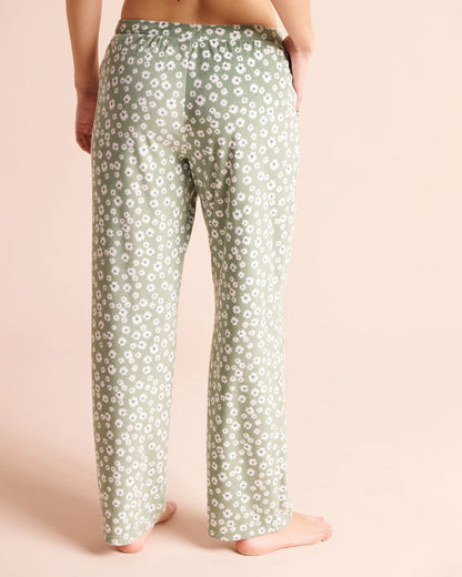La Vie en Rose Green Milieu Flowers Women Floral Print Plush Velour Pajama Set SKU: 40400100_P30164 Image 05
