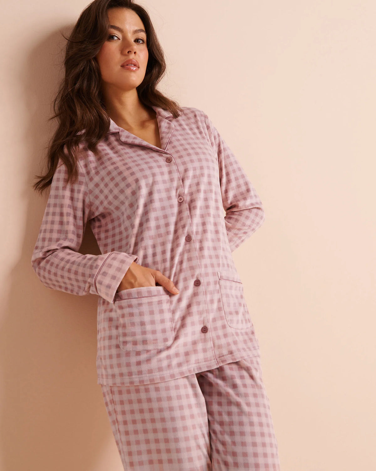 La Vie en Rose Elderberry Gingham Women Floral Print Plush Velour Pajama Set SKU: 40400100_P50121 Image 03