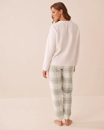 La Vie en Rose Belgium Block Plaid Women Green Plaid Soft Plush Pajama Set SKU: 40400101_P30167 Image 02
